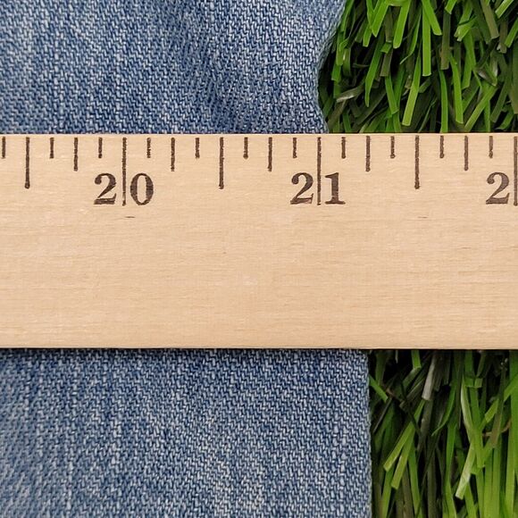 Studio-Ease Denim Hoodie Womens Medium 21x21 Cropped Boxy - Picture 5 of 12